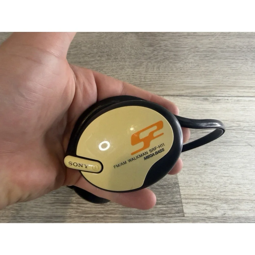 Sony Walkman S2 Sports SRF-H11 FM/AM Radio Headphones w/ Mega Bass Tested Works